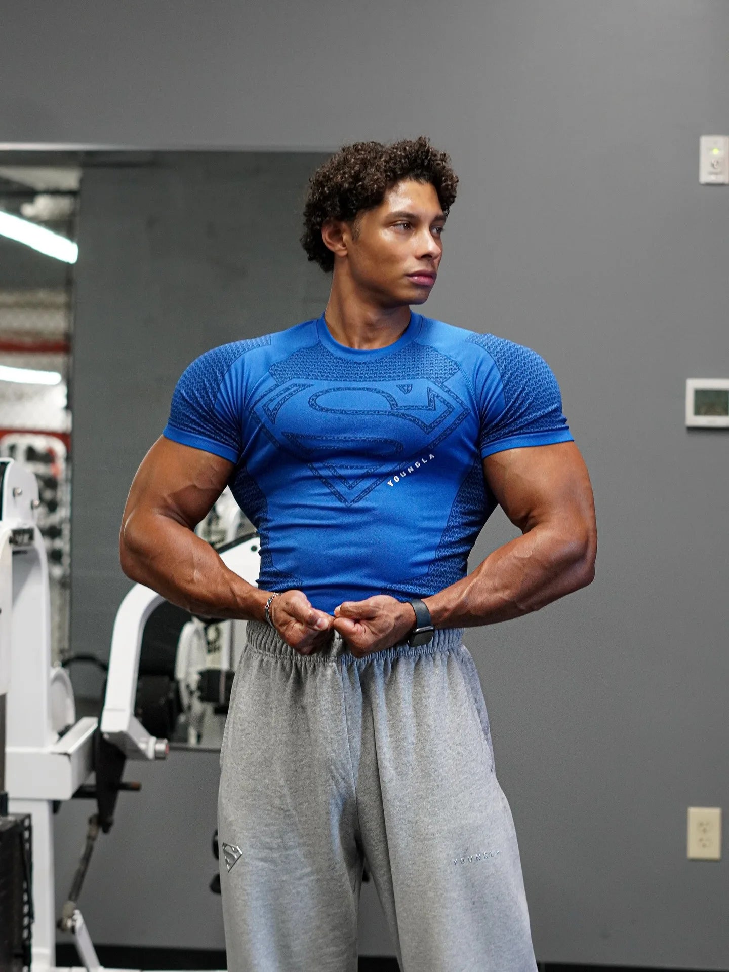 2025 YOUNGAL New Men's Fitness T-shirts clothing sports Tshirt tights high elastic training short sleeve fitness man clothing