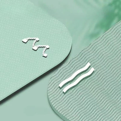 TPE yoga mat is environmentally friendly, odorless, elastic, waterproof, and anti slip. It is a professional yoga mat with genui