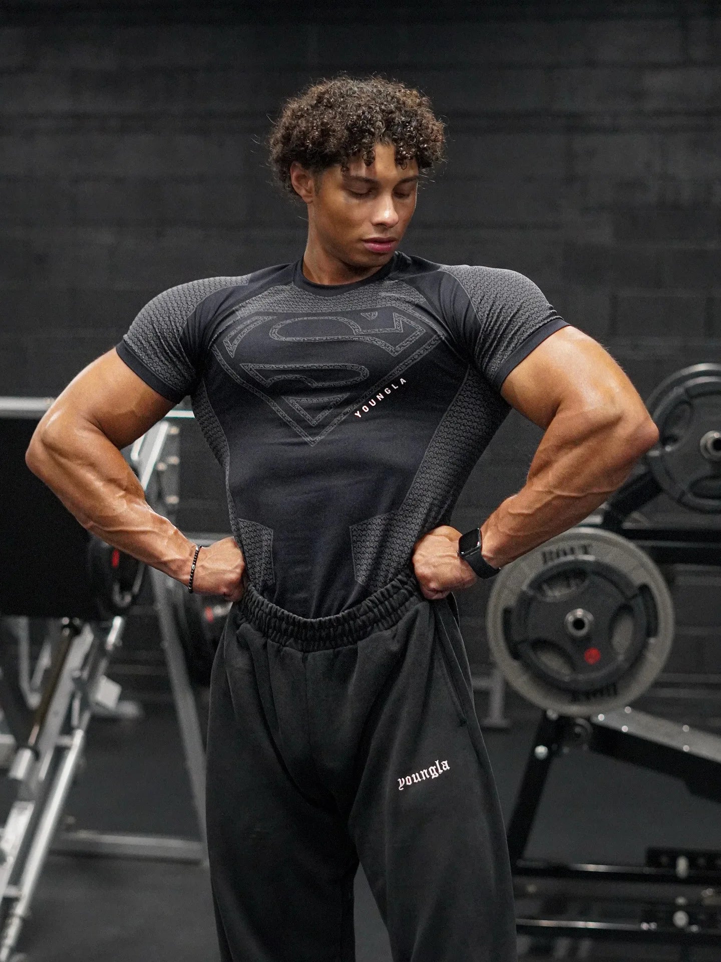 2025 YOUNGAL New Men's Fitness T-shirts clothing sports Tshirt tights high elastic training short sleeve fitness man clothing